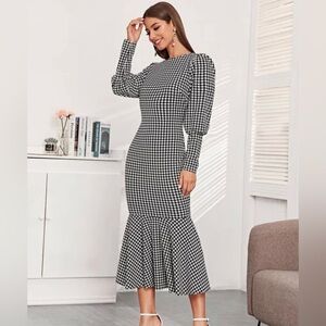Modelyn Lantern Sleeve Houndstooth Mermaid Dress